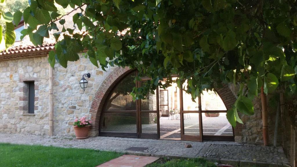 Masseria Rocca Di Gonato Кастельбуоно Экстерьер фото